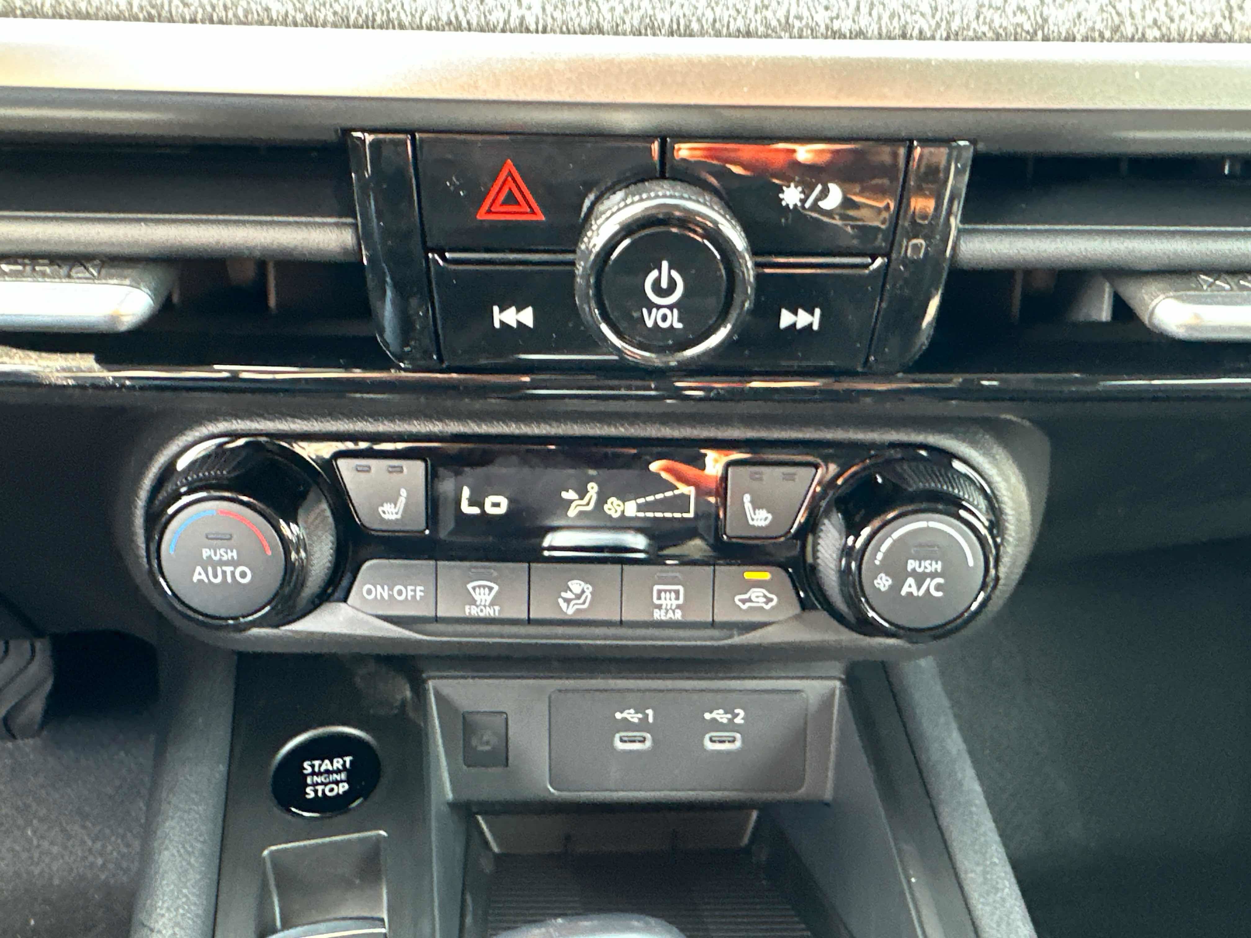 New 2026 Nissan Kicks SV w/ Cold Weather Package AWD/4WD image 35