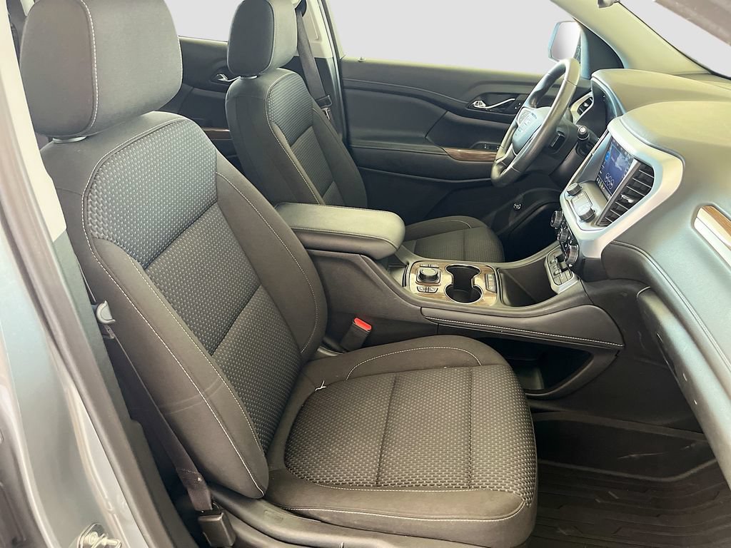 Used 2023 GMC Acadia SLE w/ Driver Convenience Package FWD image 30