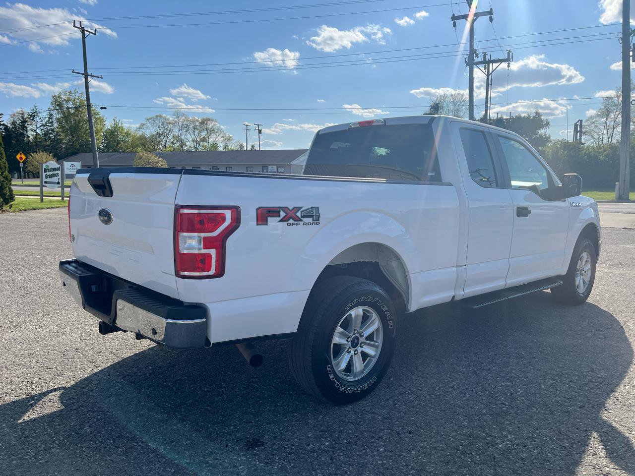 Used 2020 Ford F150 XL w/ Equipment Group 101A Mid AWD/4WD image 5