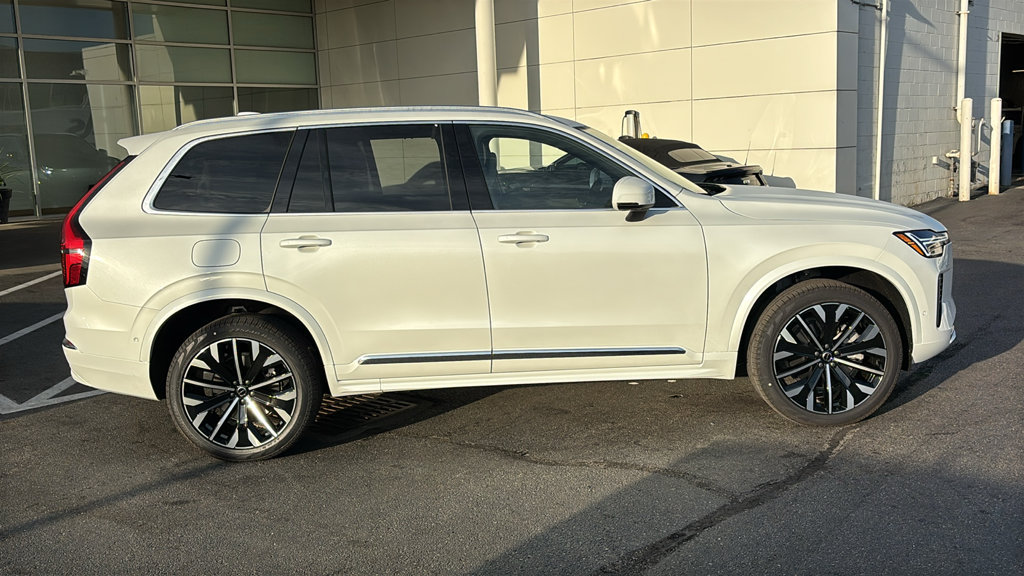 New 2027 Volvo XC90 B6 Plus AWD/4WD image 26