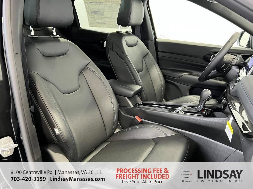 New 2026 Jeep Compass Limited w/ Sun, Sound & Navigation Group AWD/4WD image 15