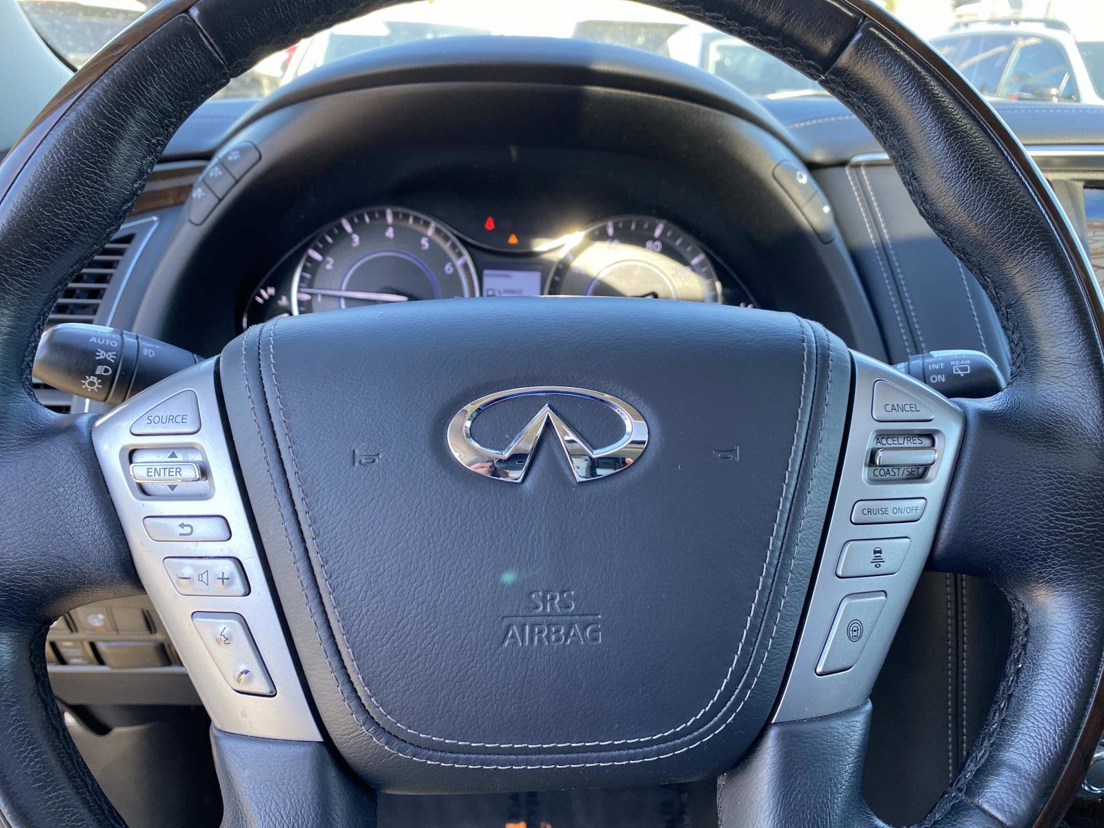 Used 2019 INFINITI QX80 Luxe w/ Proactive Package AWD/4WD image 18