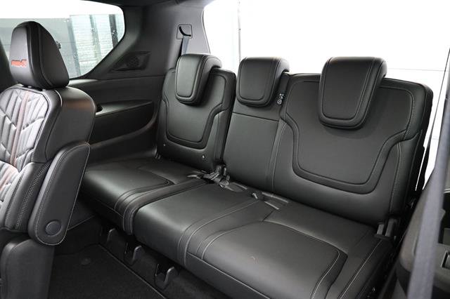New 2026 Nissan Armada PRO-4X w/ Captain's Chari Seat Package AWD/4WD image 11