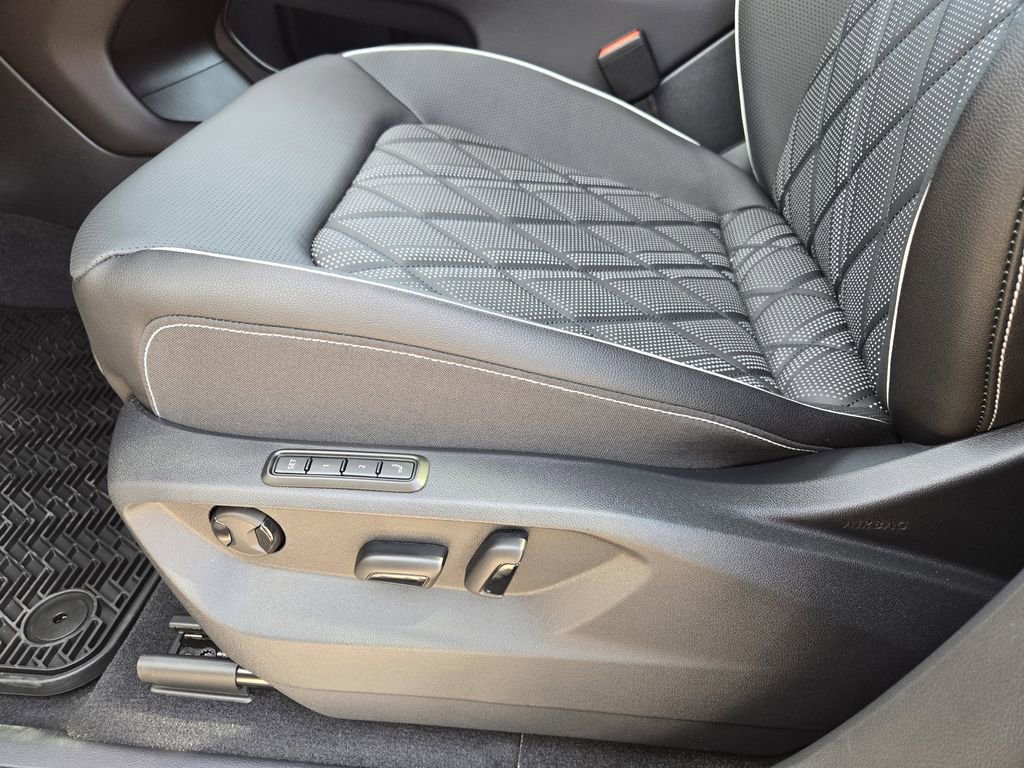 New 2026 Volkswagen Atlas SEL Premium R-Line image 19