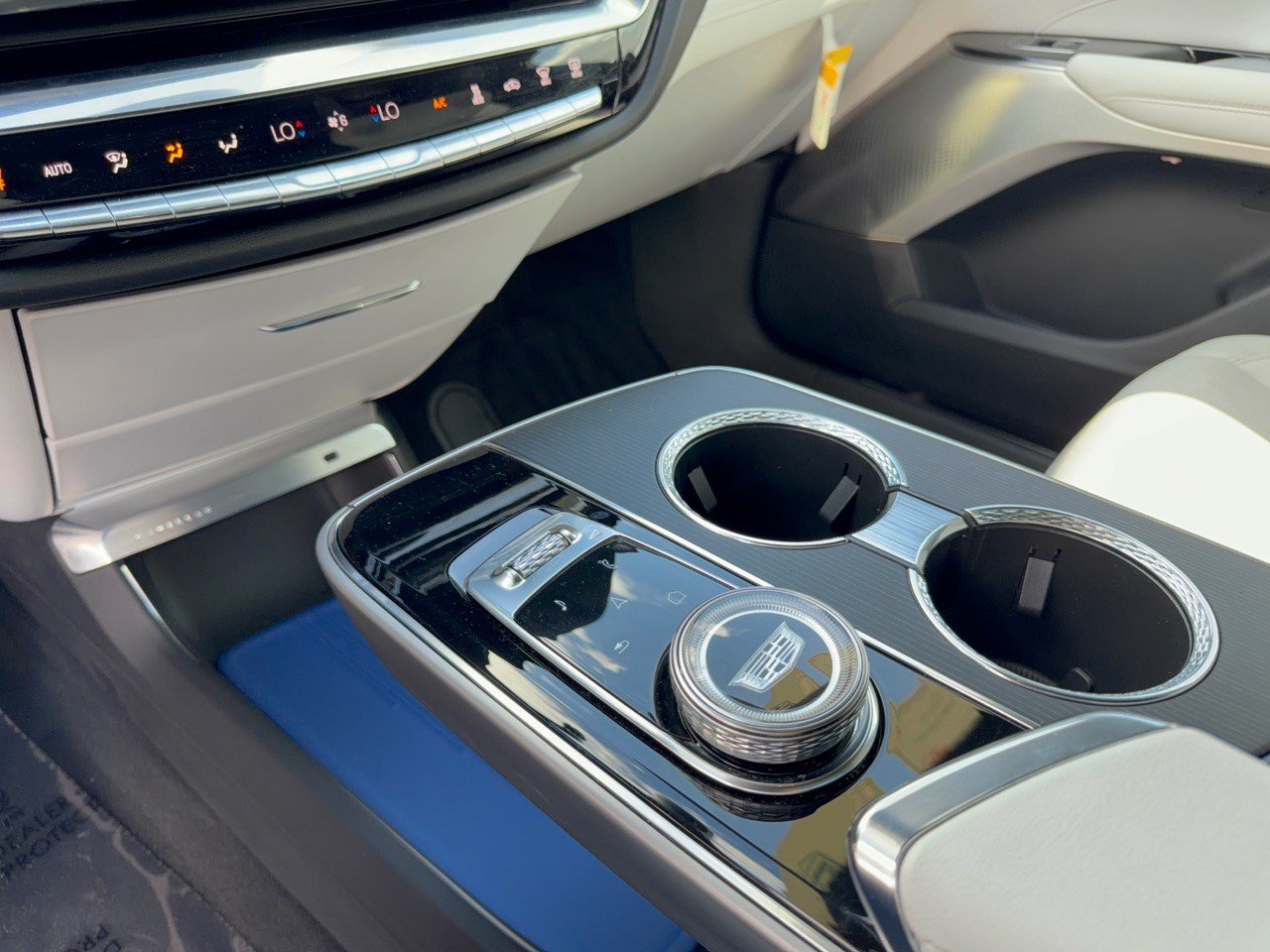 Certified 2024 Cadillac Lyriq Luxury w/ LPO, Floor Liner Package RWD image 22