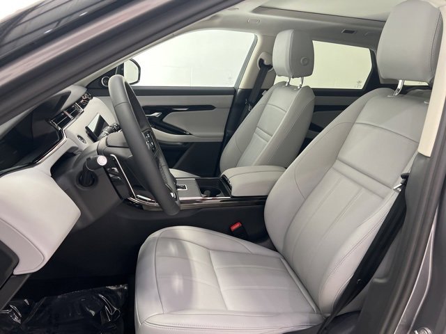 Used 2025 Land Rover Range Rover Evoque S image 17