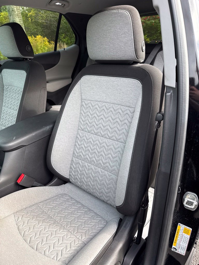 Used 2023 Chevrolet Equinox LS w/ LS Convenience Package AWD/4WD image 8