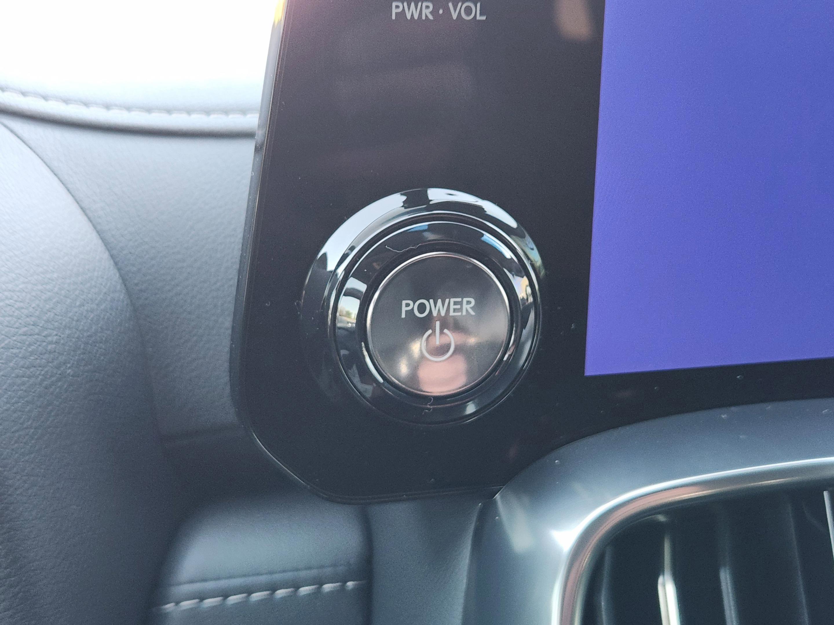 New 2026 Lexus LX 700h Luxury image 17