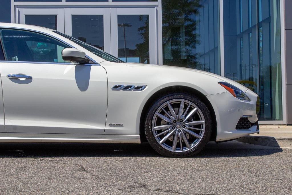Used 2019 Maserati Quattroporte S GranLusso Q4 AWD/4WD image 5