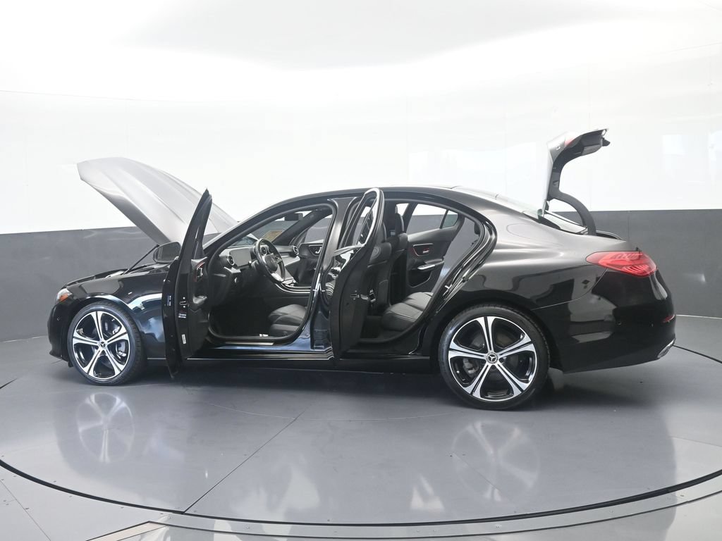 Used 2025 Mercedes-Benz C 300 Sedan image 77
