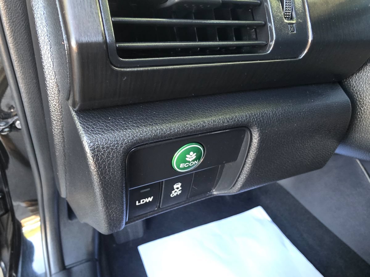 Used 2015 Honda Accord EX-L image 19