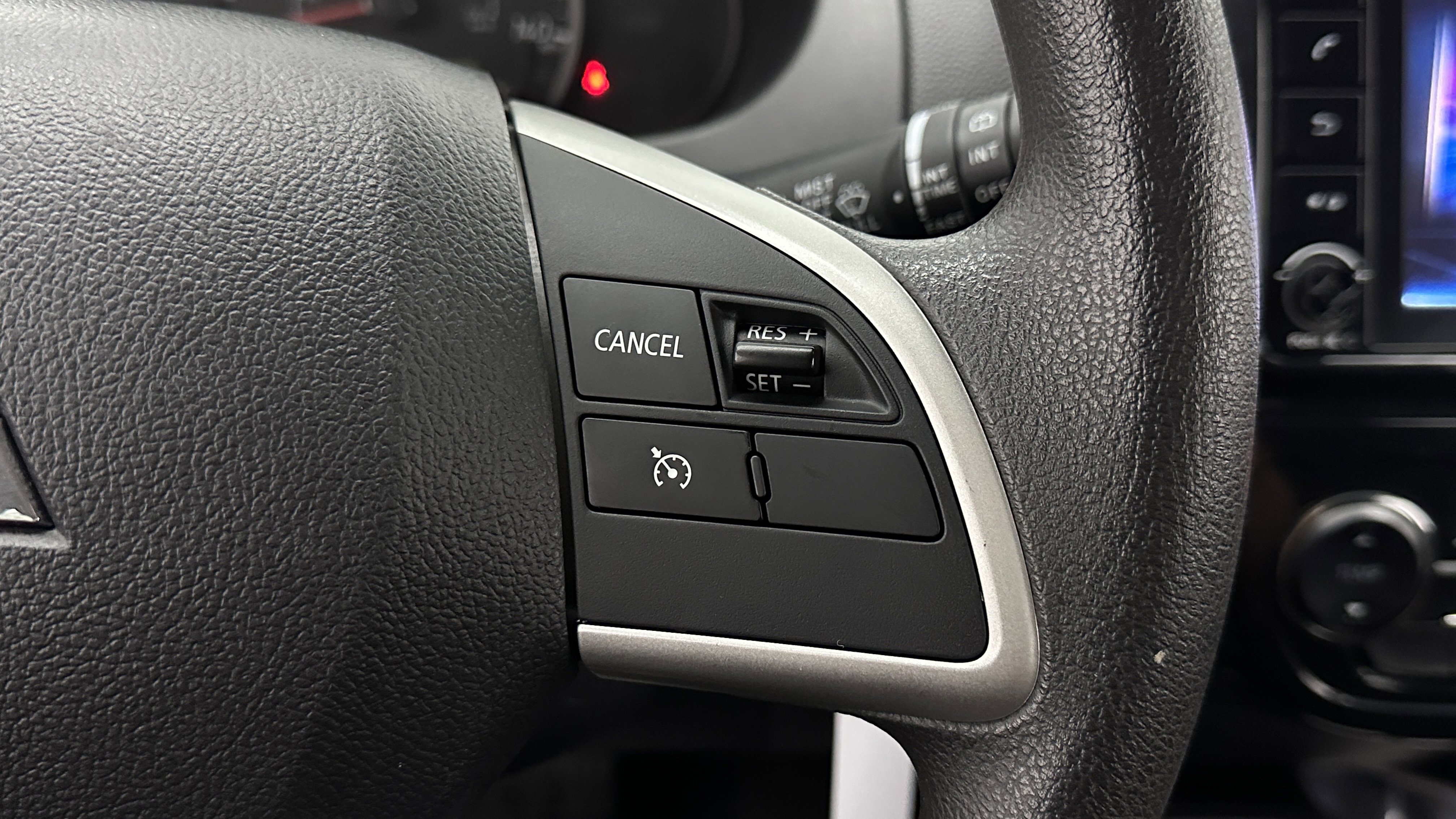 Used 2024 Mitsubishi Mirage ES FWD image 17