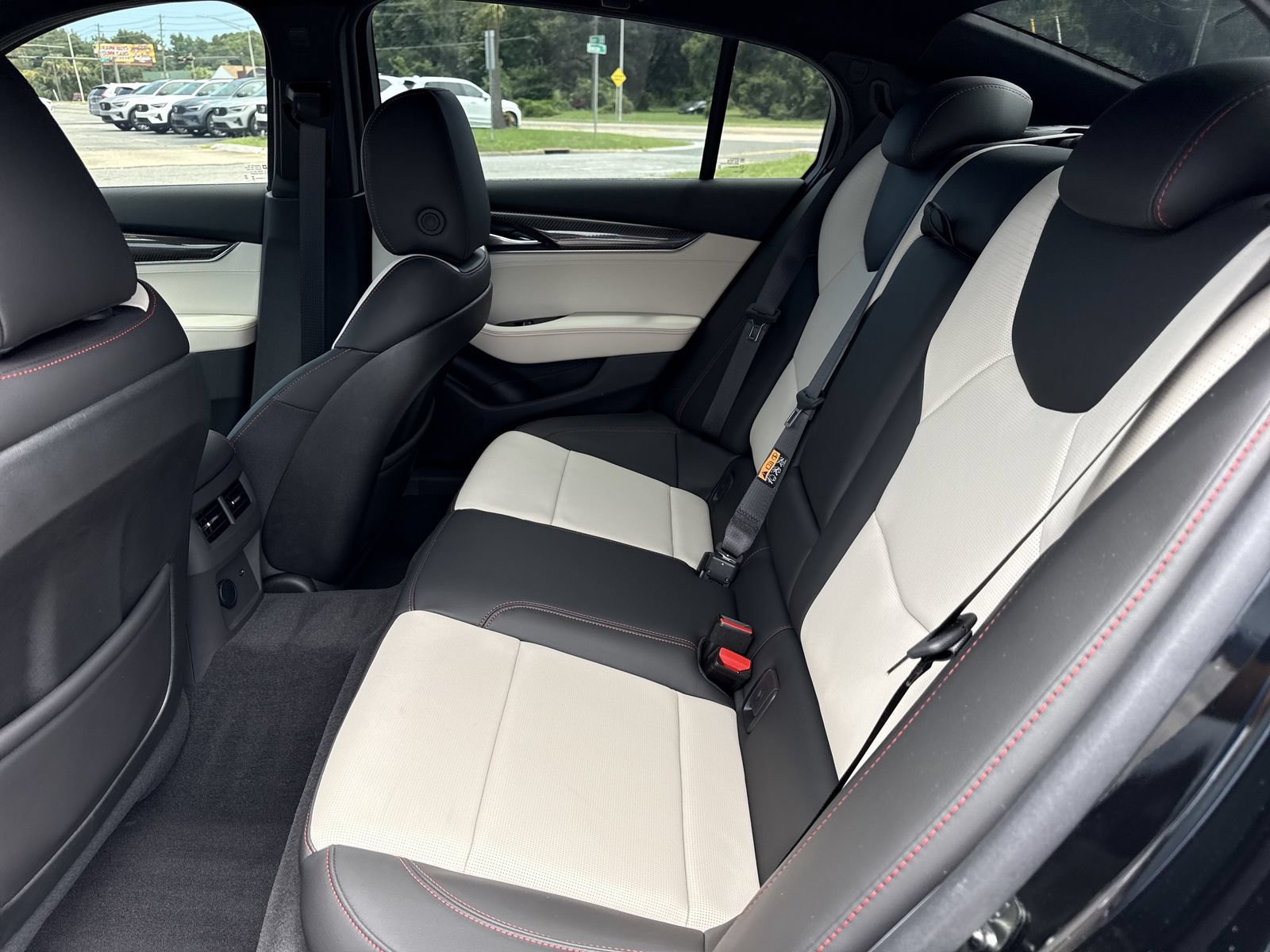 Used 2026 Cadillac CT5 Sport w/ Technology Package RWD image 10