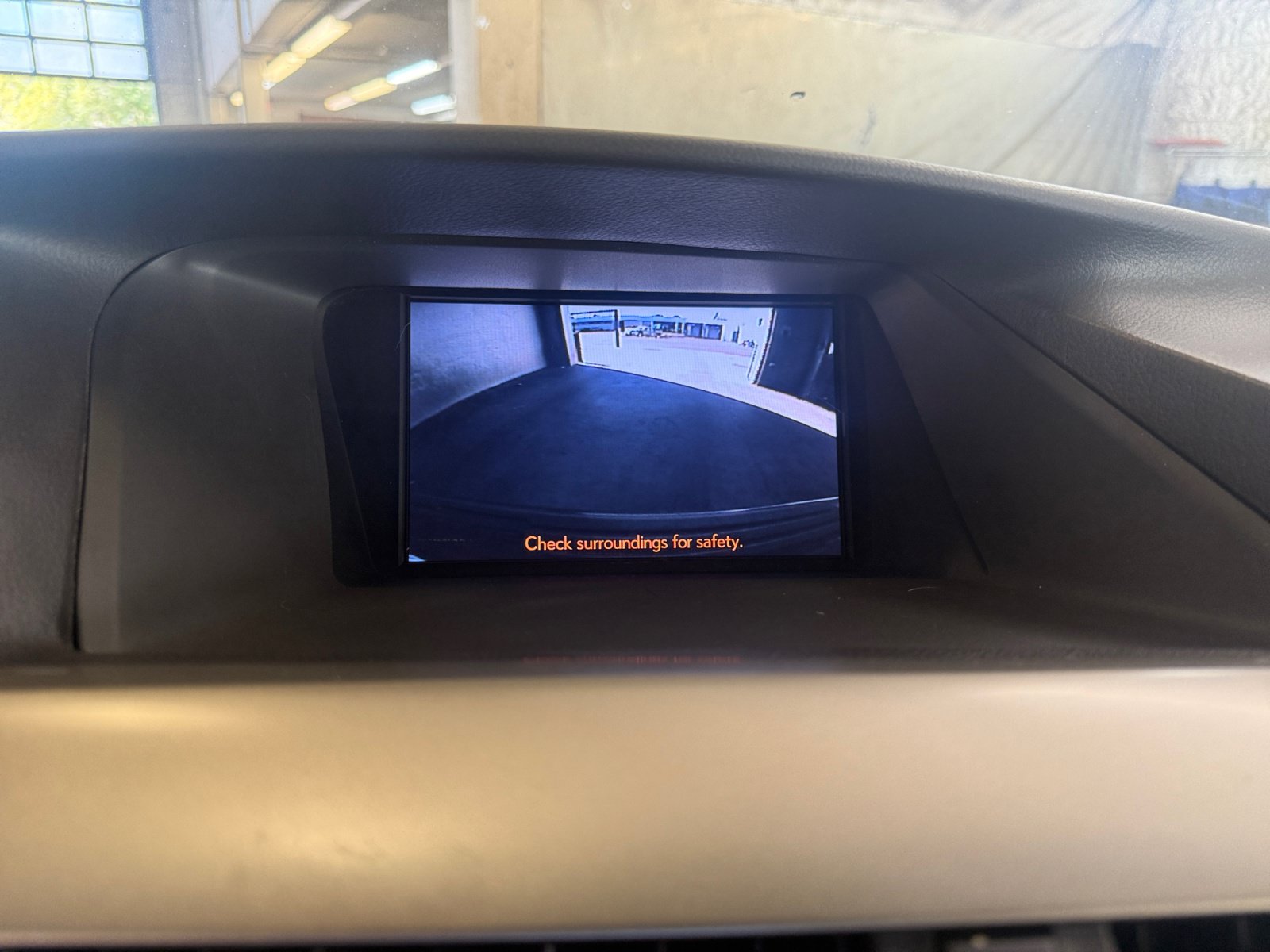 Used 2015 Lexus RX 450h AWD image 27