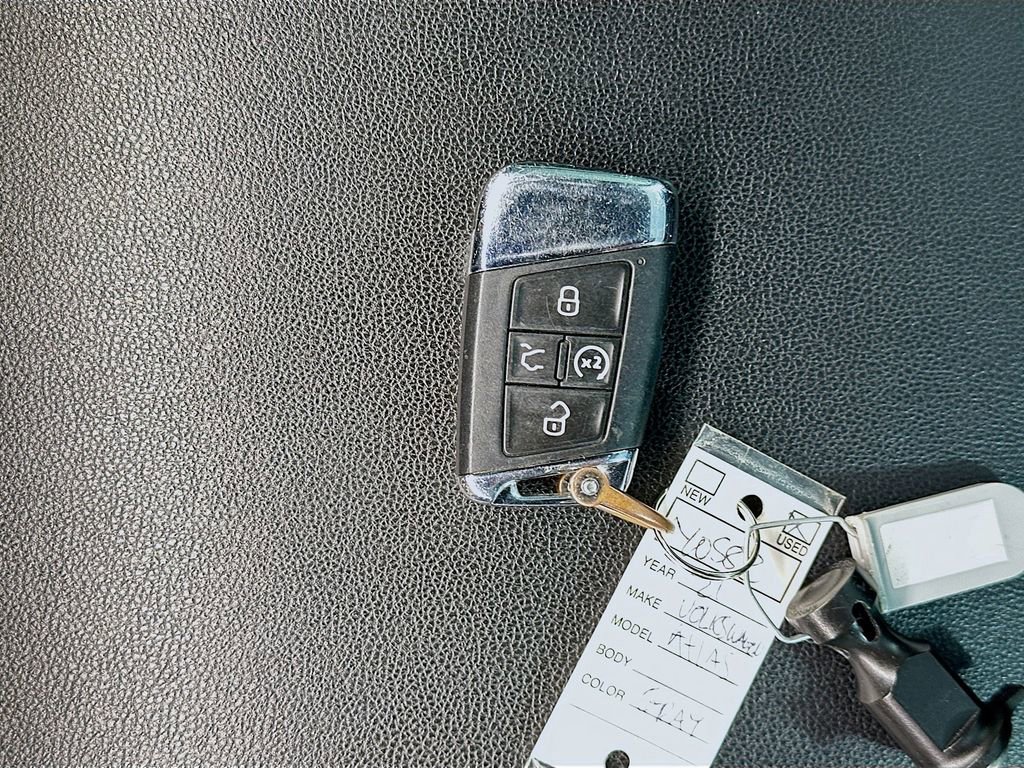 Used 2021 Volkswagen Atlas SE image 33