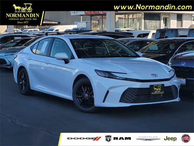 Used 2025 Toyota Camry LE