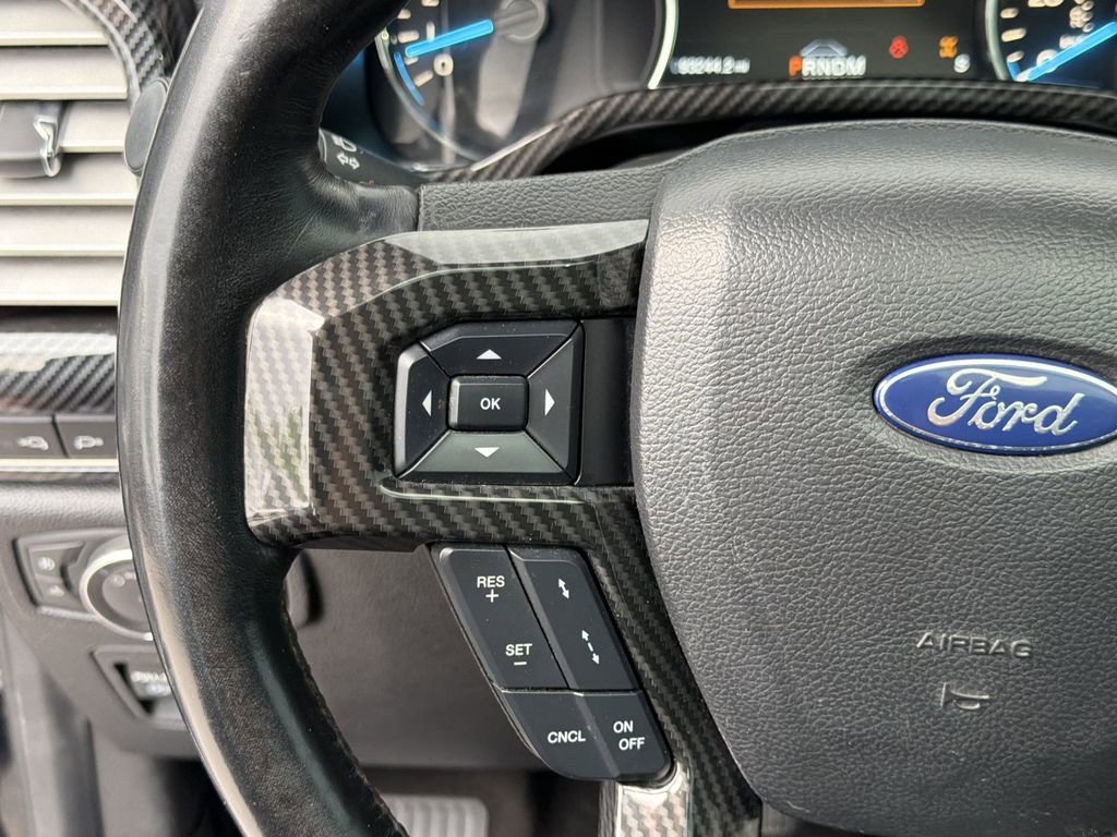 Used 2018 Ford F150 Platinum w/ Equipment Group 701A Luxury AWD/4WD image 24