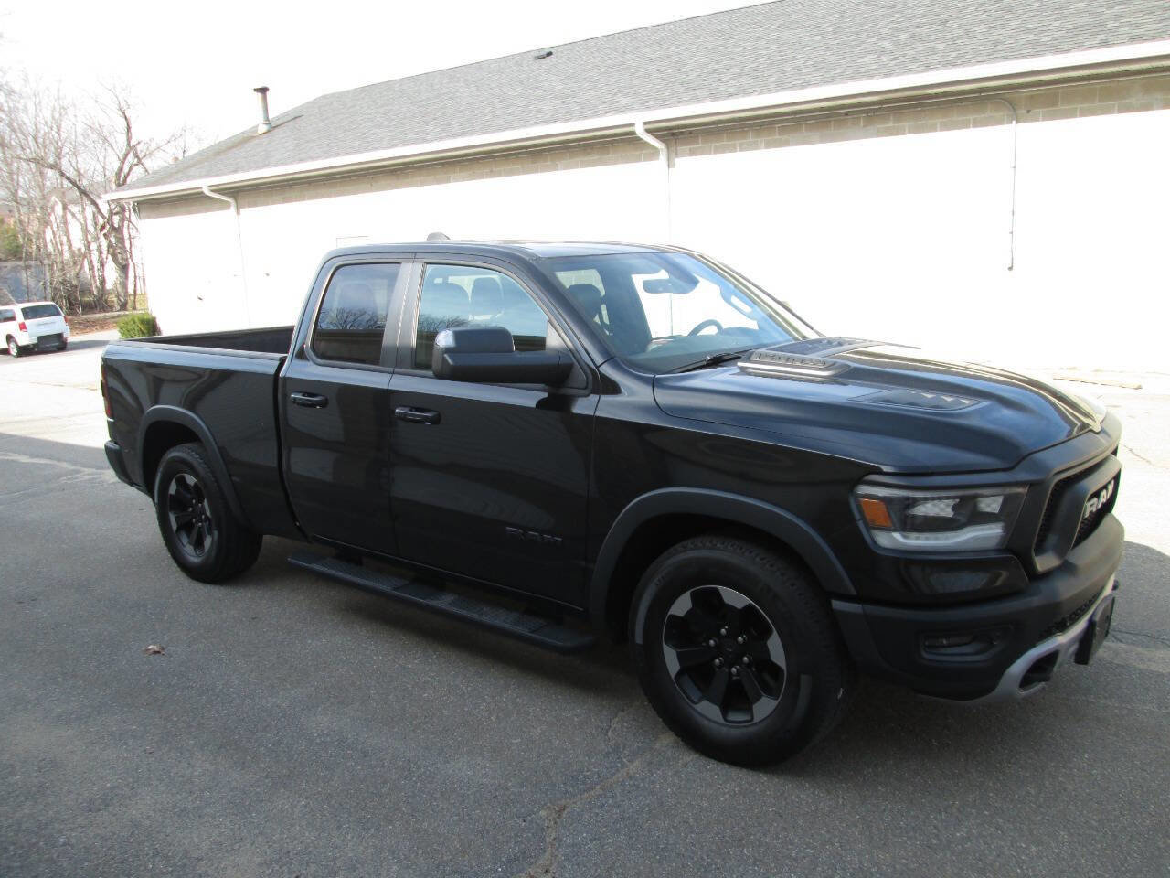 Used 2019 RAM 1500 Rebel w/ Rebel Level 2 Equipment Group AWD/4WD image 4