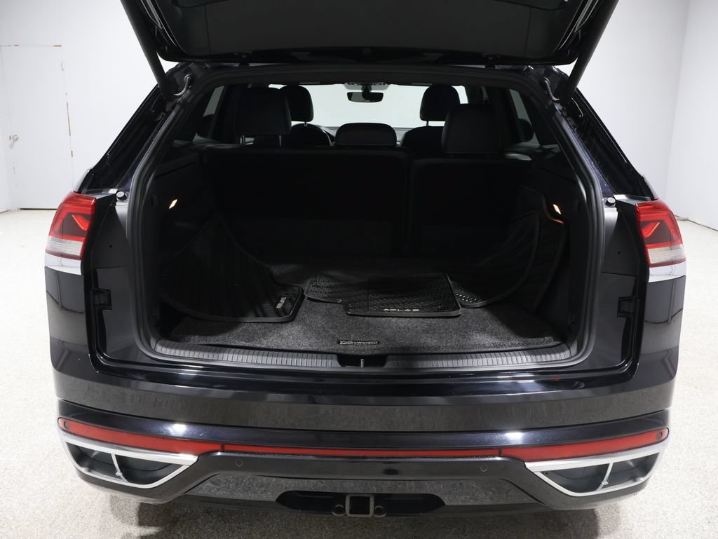Used 2020 Volkswagen Atlas Cross Sport SE w/ Panoramic Sunroof Package AWD/4WD image 20