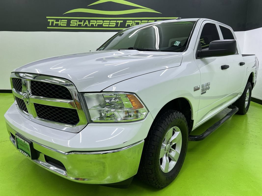 Used 2022 RAM 1500 Classic SLT AWD/4WD image 5