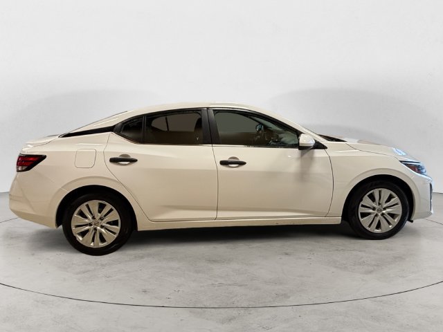 Certified 2024 Nissan Sentra S FWD image 6