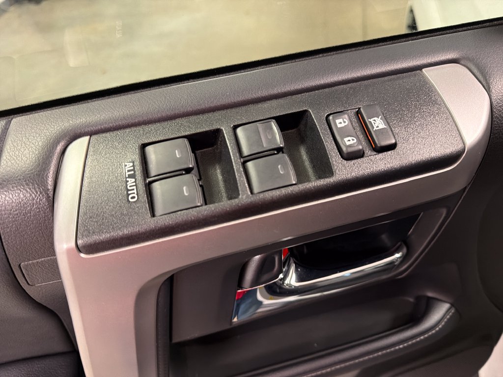 Used 2024 Toyota 4Runner SR5 Premium w/ Moonroof Package AWD/4WD image 23