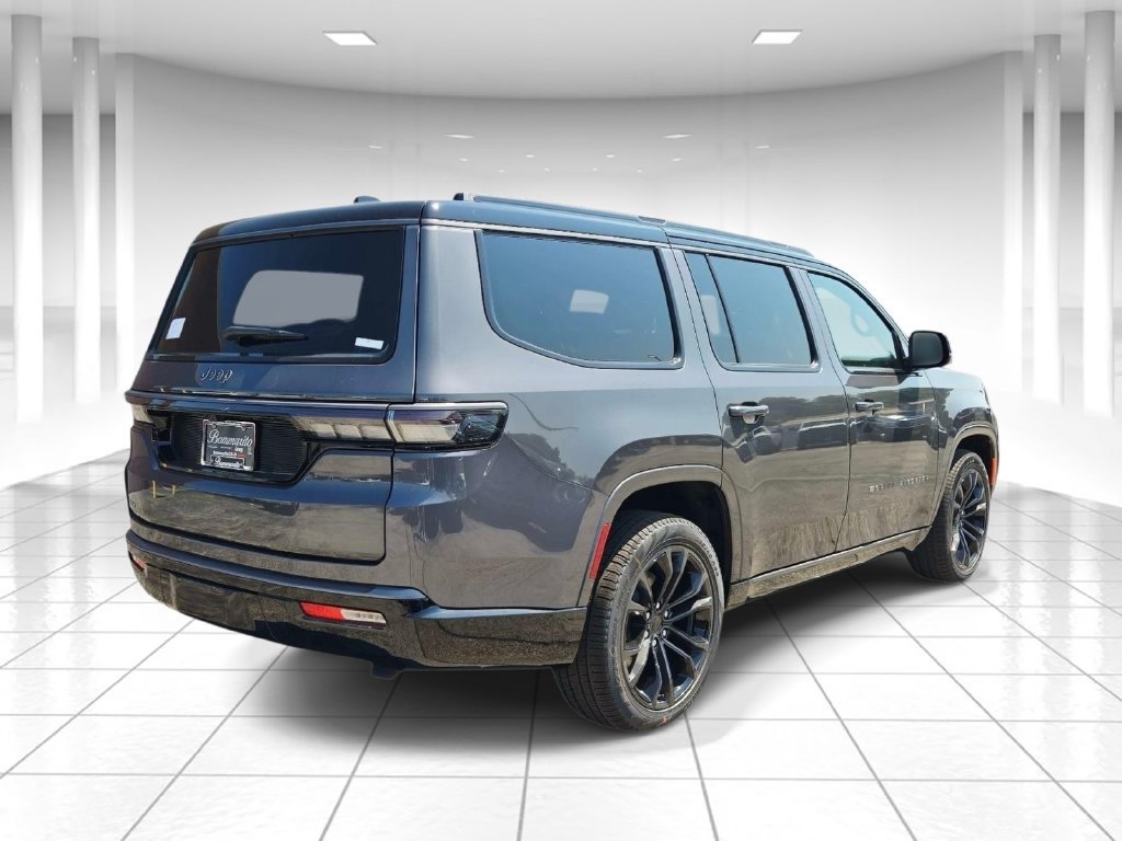New 2026 Jeep Grand Wagoneer Summit AWD/4WD image 3