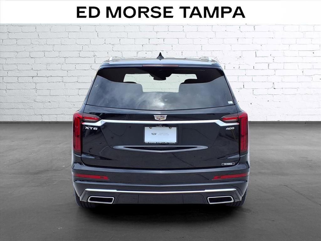 Used 2025 Cadillac XT6 Premium Luxury FWD image 4