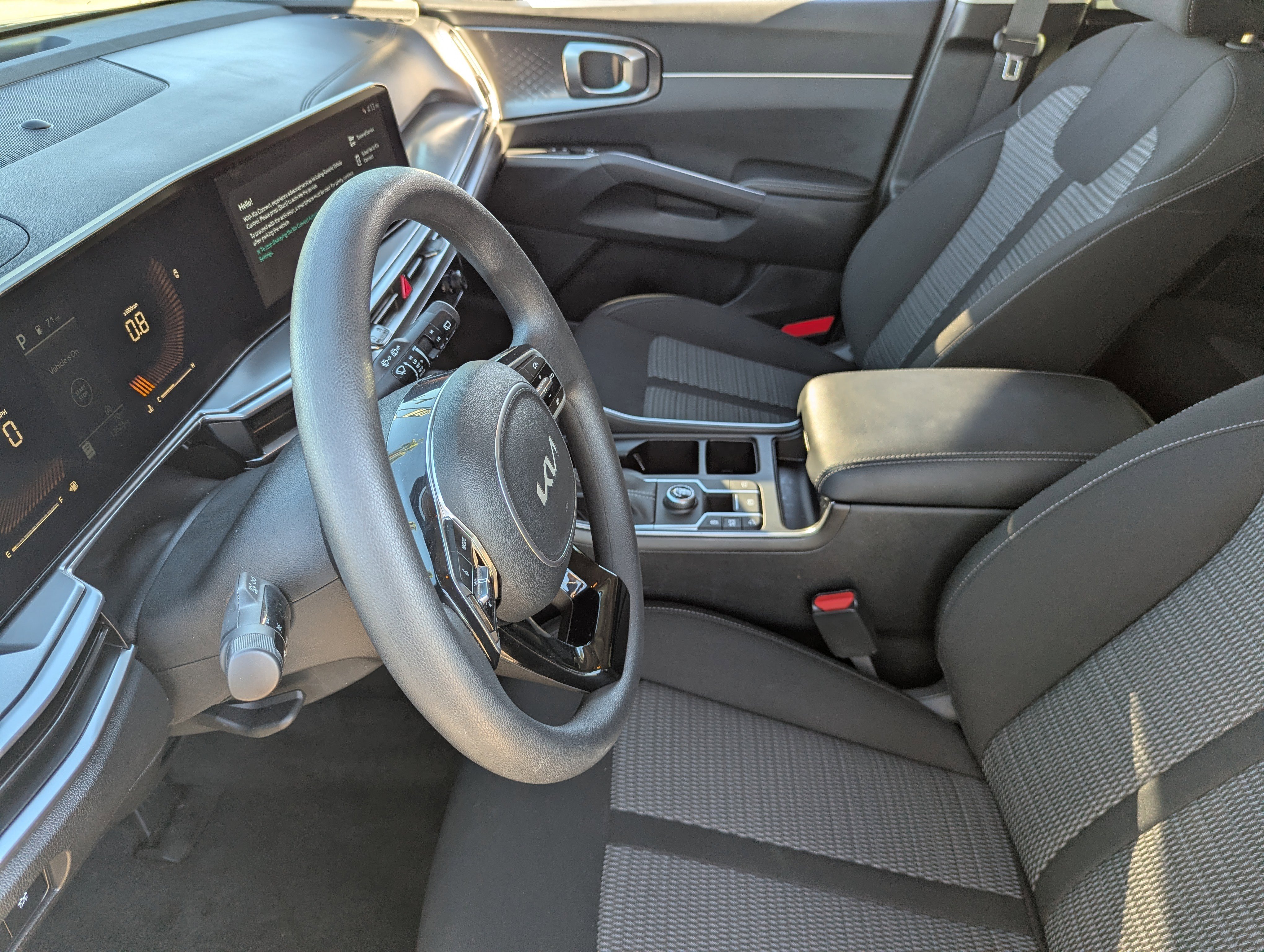 Certified 2025 Kia Sorento LX image 20