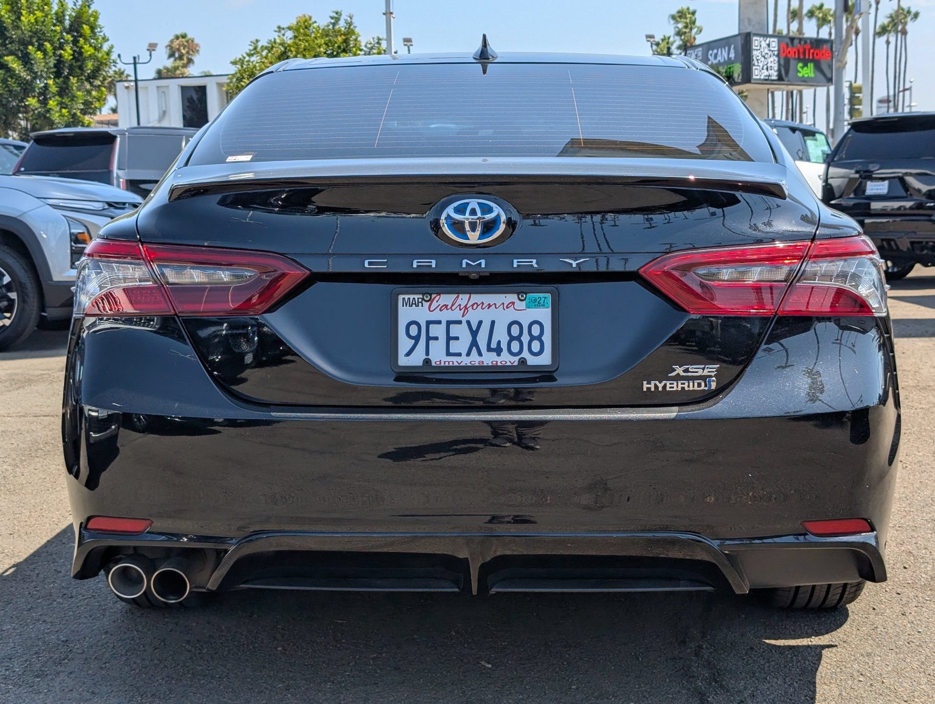 Used 2023 Toyota Camry XSE w/ Navigation Package FWD image 9