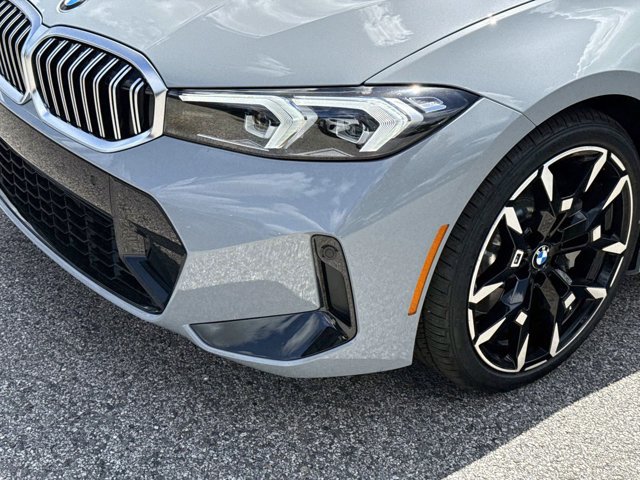 New 2026 BMW 330i Sedan w/ M Sport Package RWD image 9