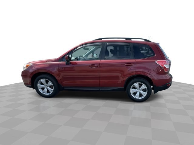 Used 2015 Subaru Forester 2.5i Premium AWD/4WD image 6