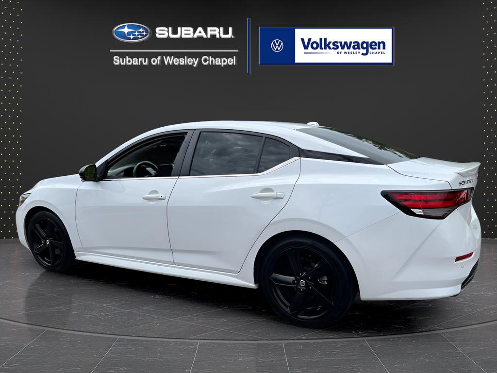 Used 2022 Nissan Sentra SR w/ Lighting Package FWD image 5