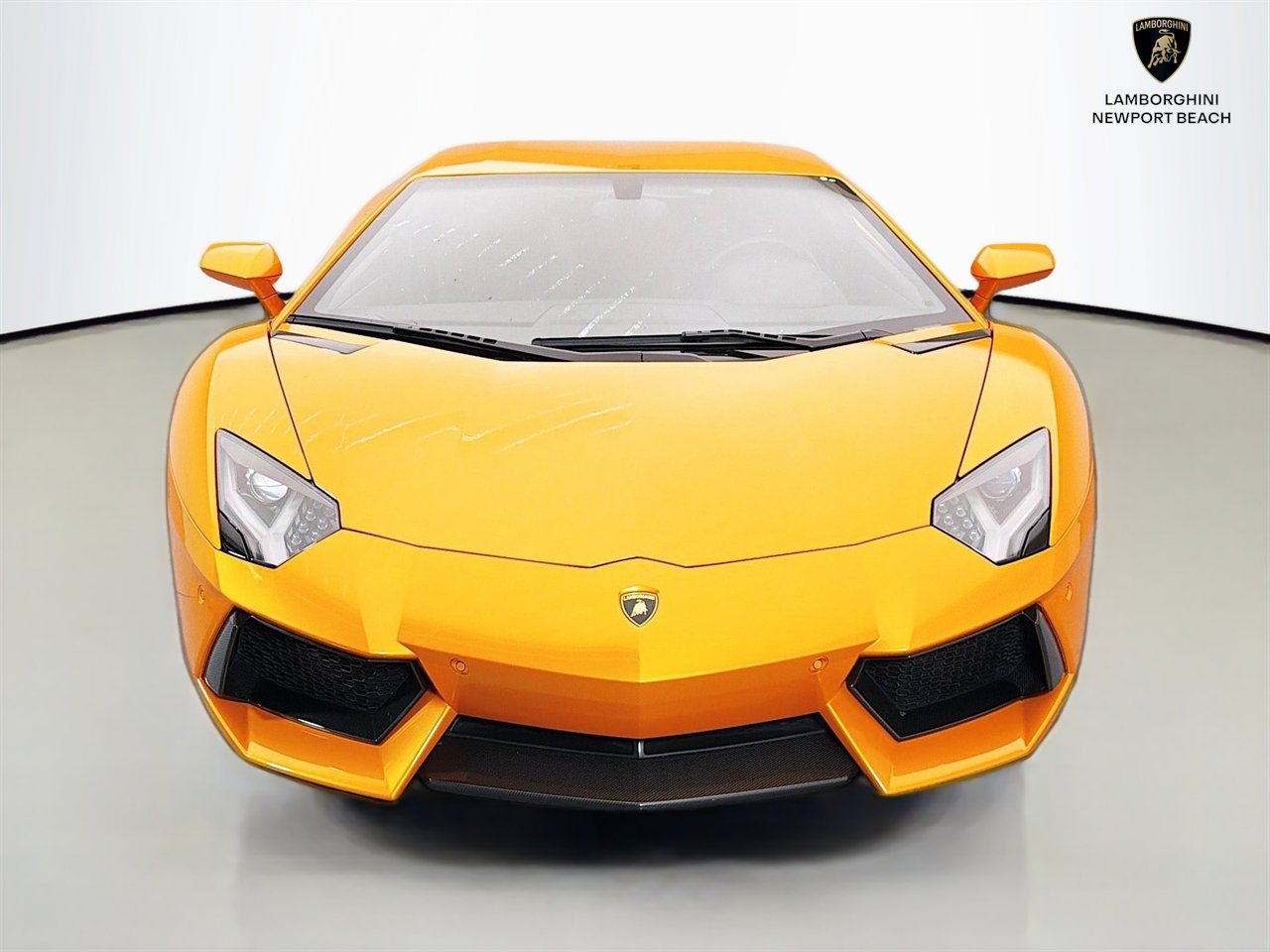 Used 2015 Lamborghini Aventador LP 700-4 image 2