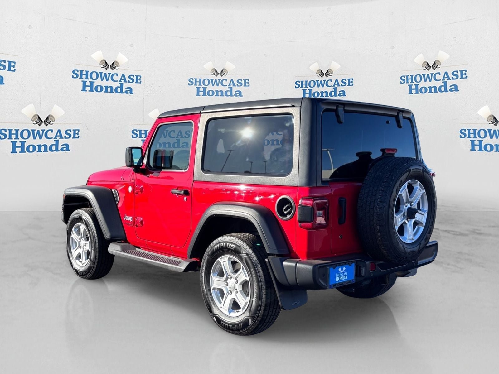 Used 2018 Jeep Wrangler Sport w/ Quick Order Package 24S AWD/4WD image 5