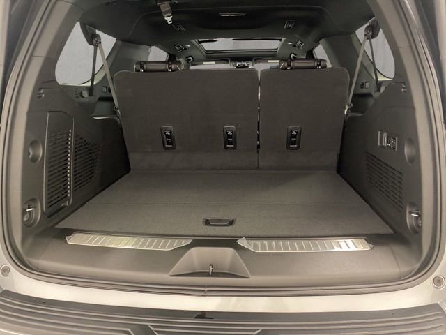 New 2026 Chevrolet Suburban Premier AWD/4WD image 26