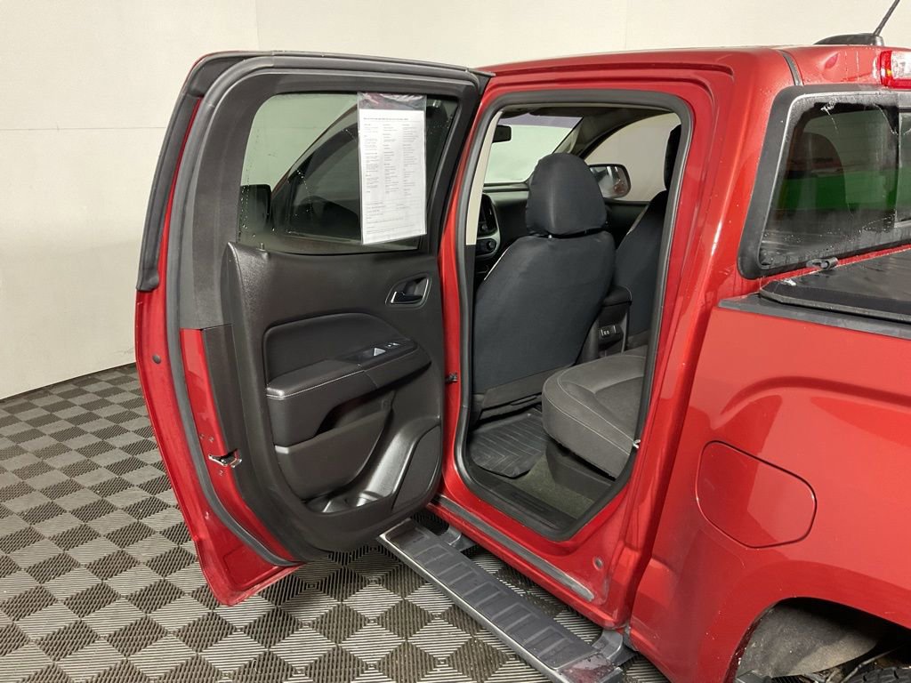 Used 2016 GMC Canyon SLE w/ SLE Convenience Package image 29