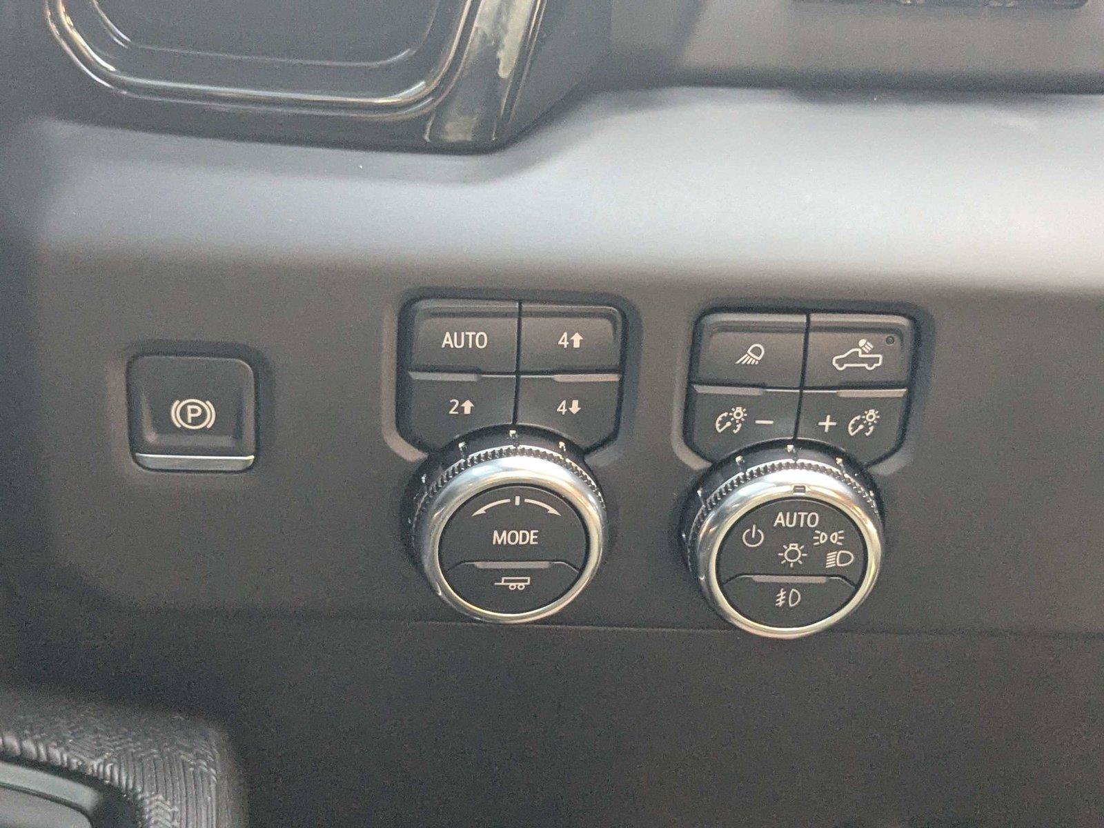 Used 2025 GMC Sierra 1500 AT4X AWD/4WD image 17
