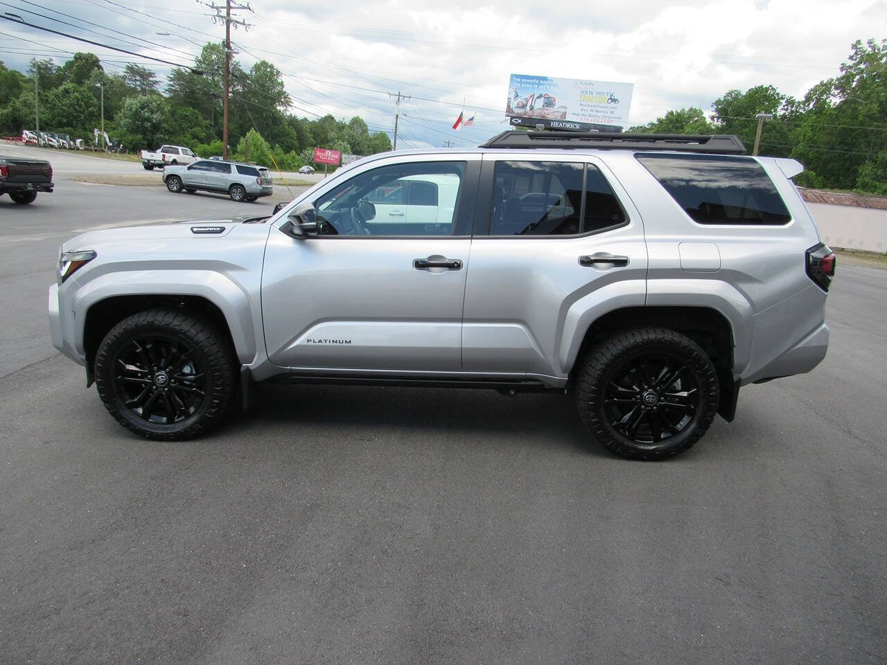 Used 2025 Toyota 4Runner Platinum AWD/4WD image 7