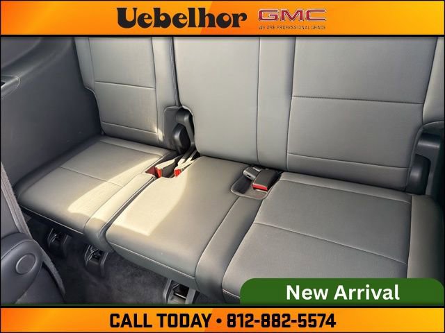 Used 2025 Buick Enclave Preferred image 22