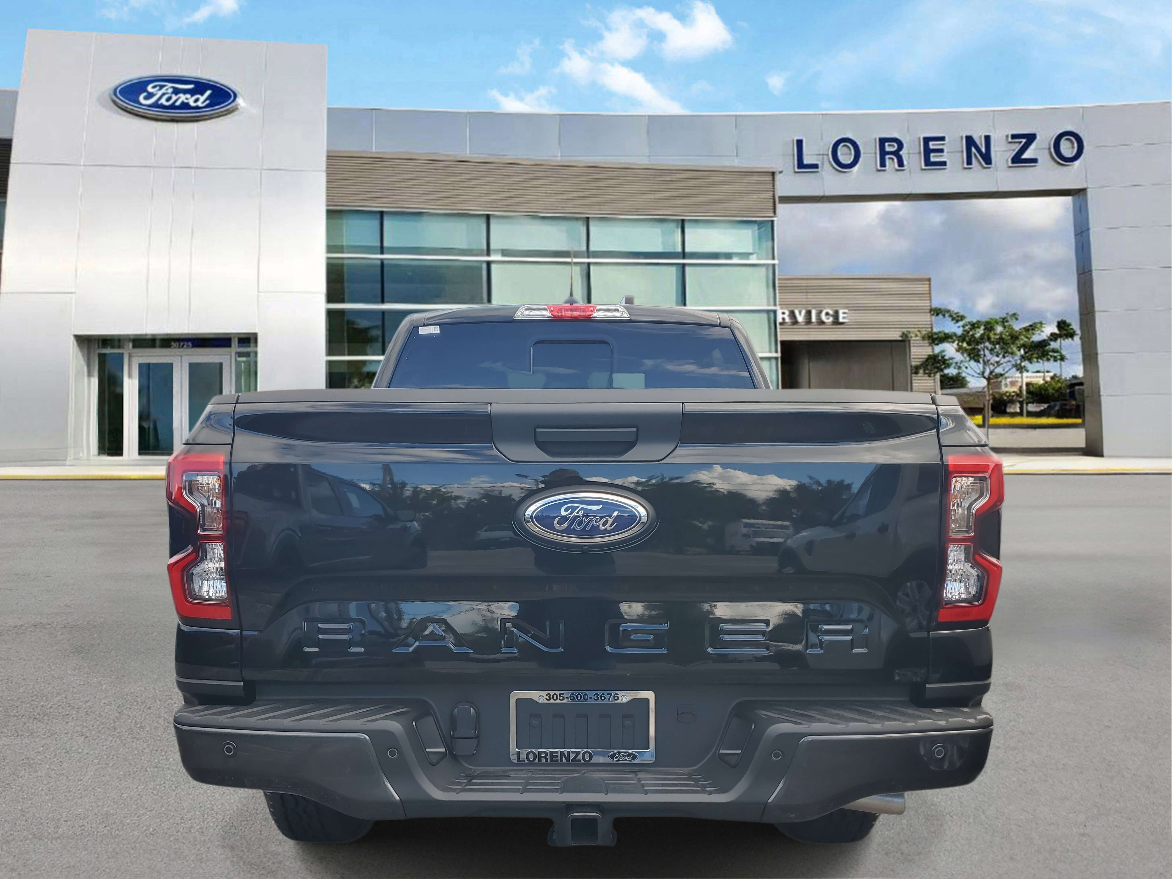 New 2025 Ford Ranger Lariat w/ FX4 Off-Road Package image 4
