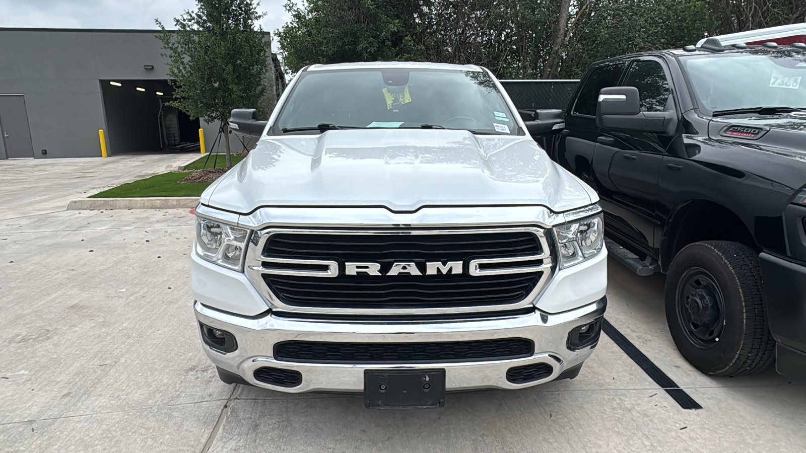 Used 2021 RAM 1500 Lone Star image 2