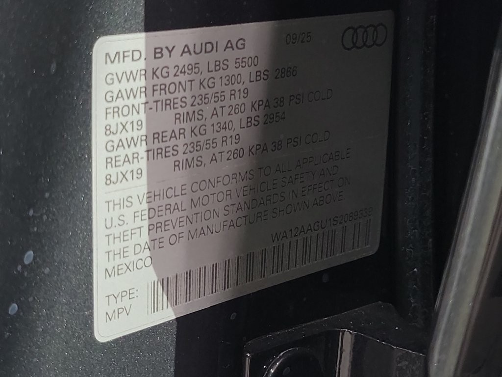 Certified 2025 Audi Q5 Premium w/ Premium Plus AWD/4WD image 30