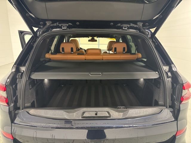 Used 2021 BMW X5 sDrive40i w/ M Sport Package image 21