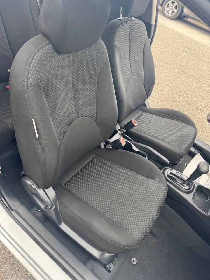 Used 2009 Hyundai Accent GS w/ Popular Equipment Pkg 2 image 13