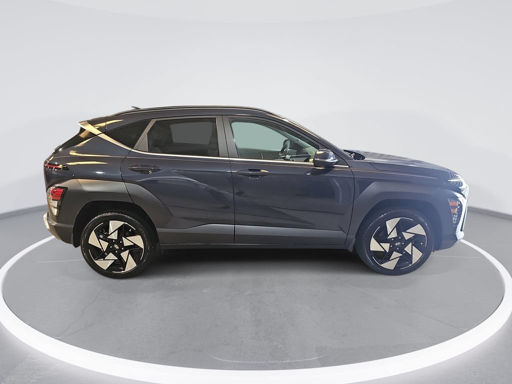 Certified 2024 Hyundai Kona Limited AWD/4WD image 4