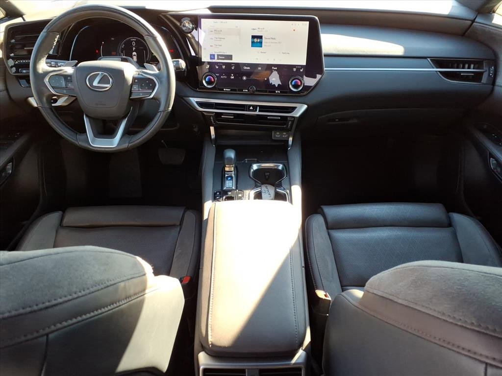 Used 2023 Lexus RX 350 350h Luxury image 9