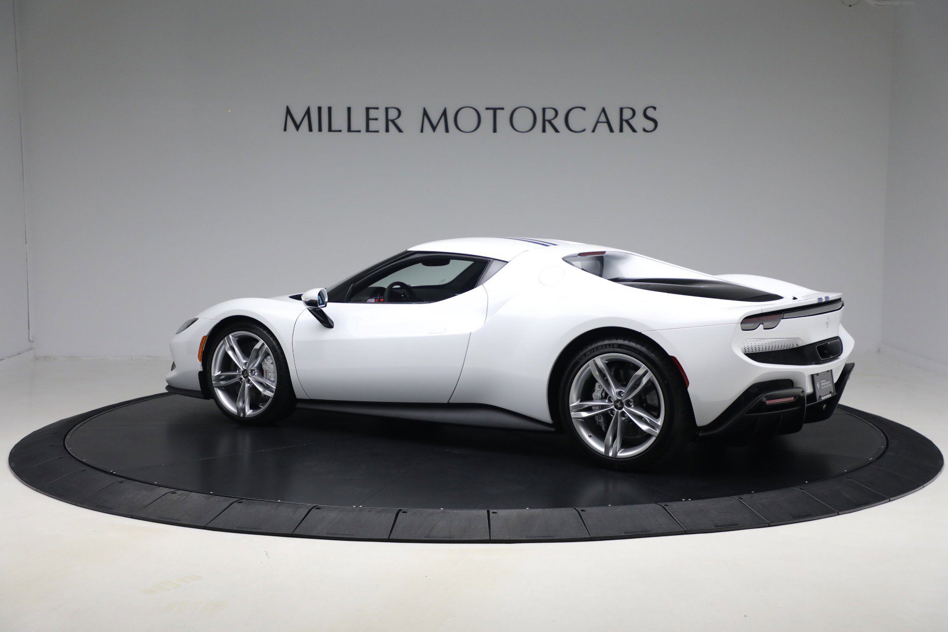 Certified 2023 Ferrari 296 GTB image 5