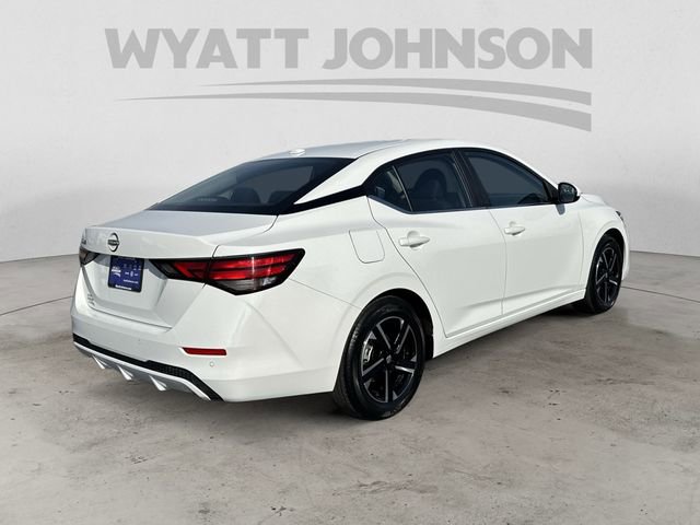 Used 2025 Nissan Sentra SV image 5
