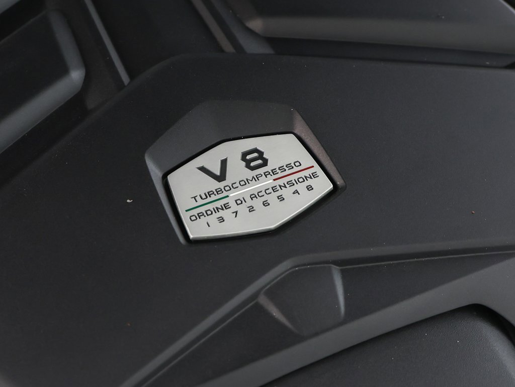 Used 2024 Lamborghini Urus Performante image 18